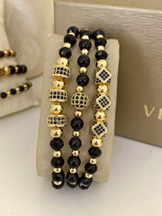 Set 3 bratari unisex cu margele perlate.